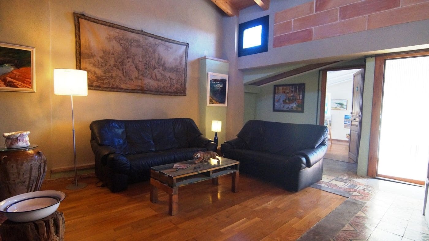 4 slaapkamer Huis te koop in Garcia - € 240.000 (Ref: 9628025)