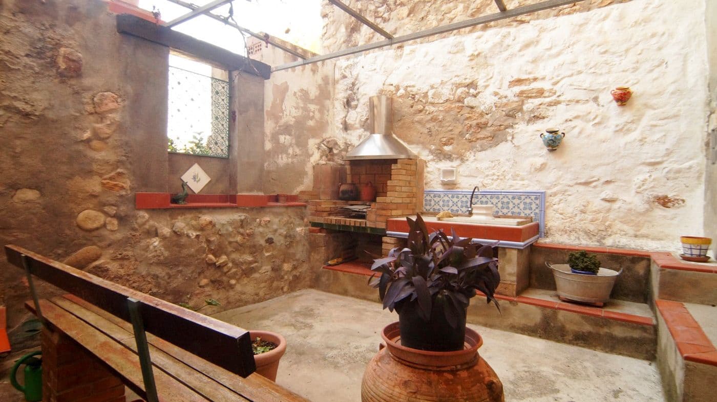 4 slaapkamer Huis te koop in Garcia - € 240.000 (Ref: 9628025)