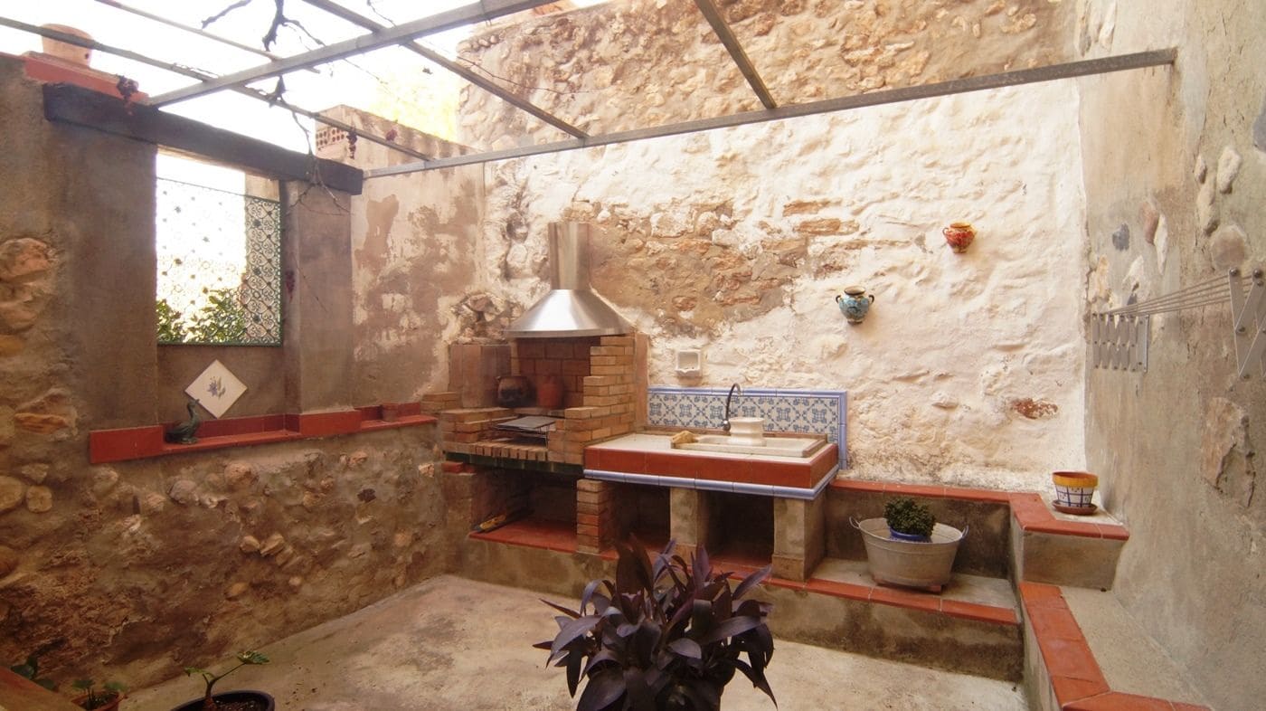 4 slaapkamer Huis te koop in Garcia - € 240.000 (Ref: 9628025)