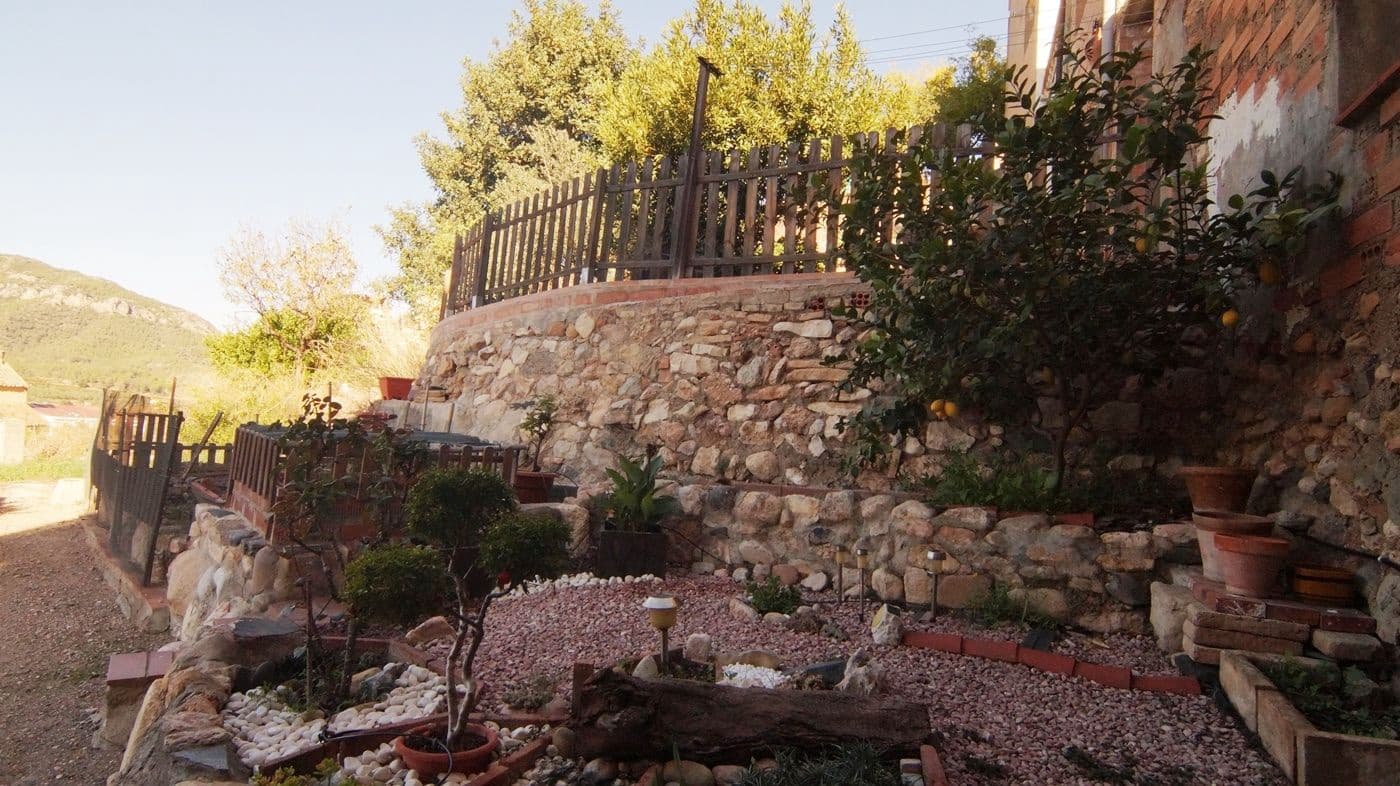 4 slaapkamer Huis te koop in Garcia - € 240.000 (Ref: 9628025)