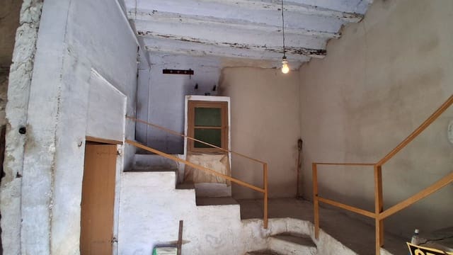 2 soveværelse Byhus til salg i Rasquera med garage - € 53.000 (Ref: 9663332)