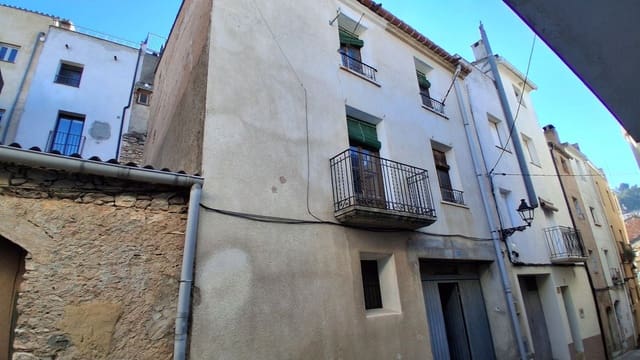 Casa de 5 habitaciones en Rasquera en venta con garaje - 60.000 € (Ref: 9663366)