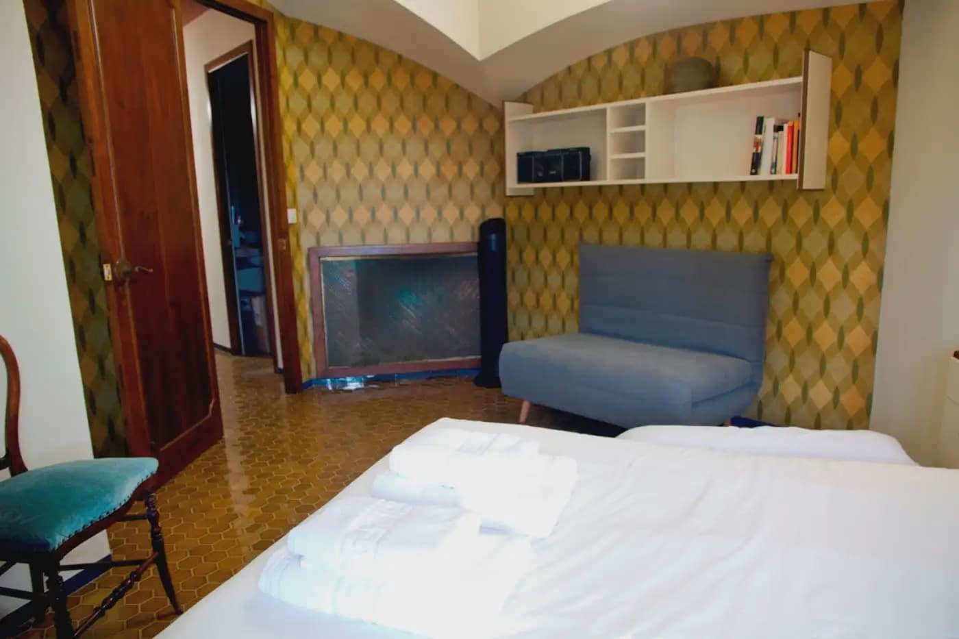 9 soverom Villa til salgs i Riudecanyes med svømmebasseng garasje - € 800 000 (Ref: 9801403)