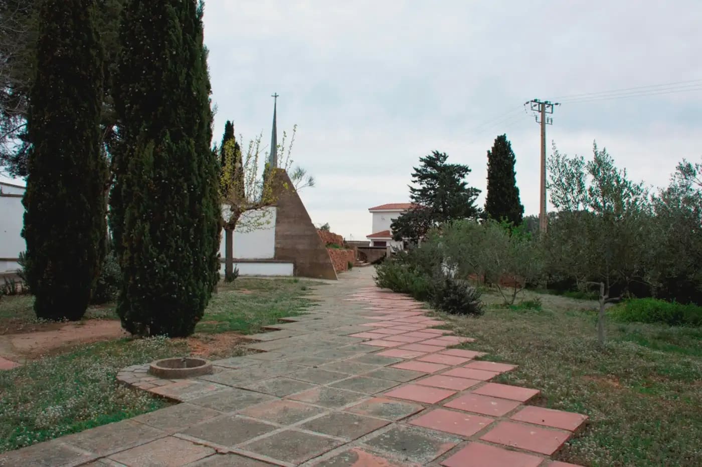 9 soverom Villa til salgs i Riudecanyes med svømmebasseng garasje - € 800 000 (Ref: 9801403)