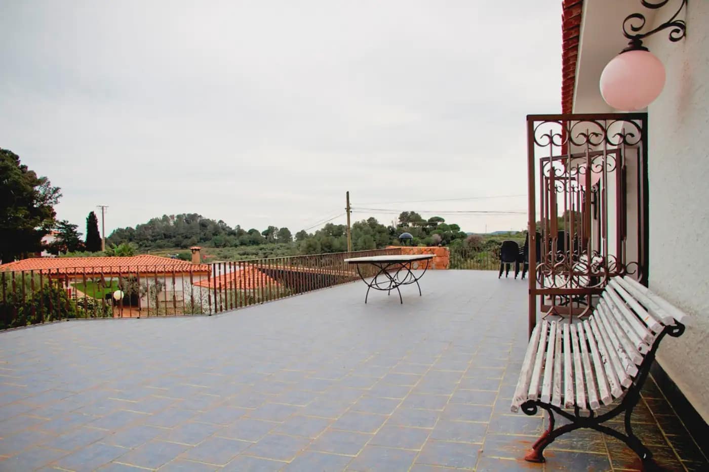 9 soverom Villa til salgs i Riudecanyes med svømmebasseng garasje - € 800 000 (Ref: 9801403)