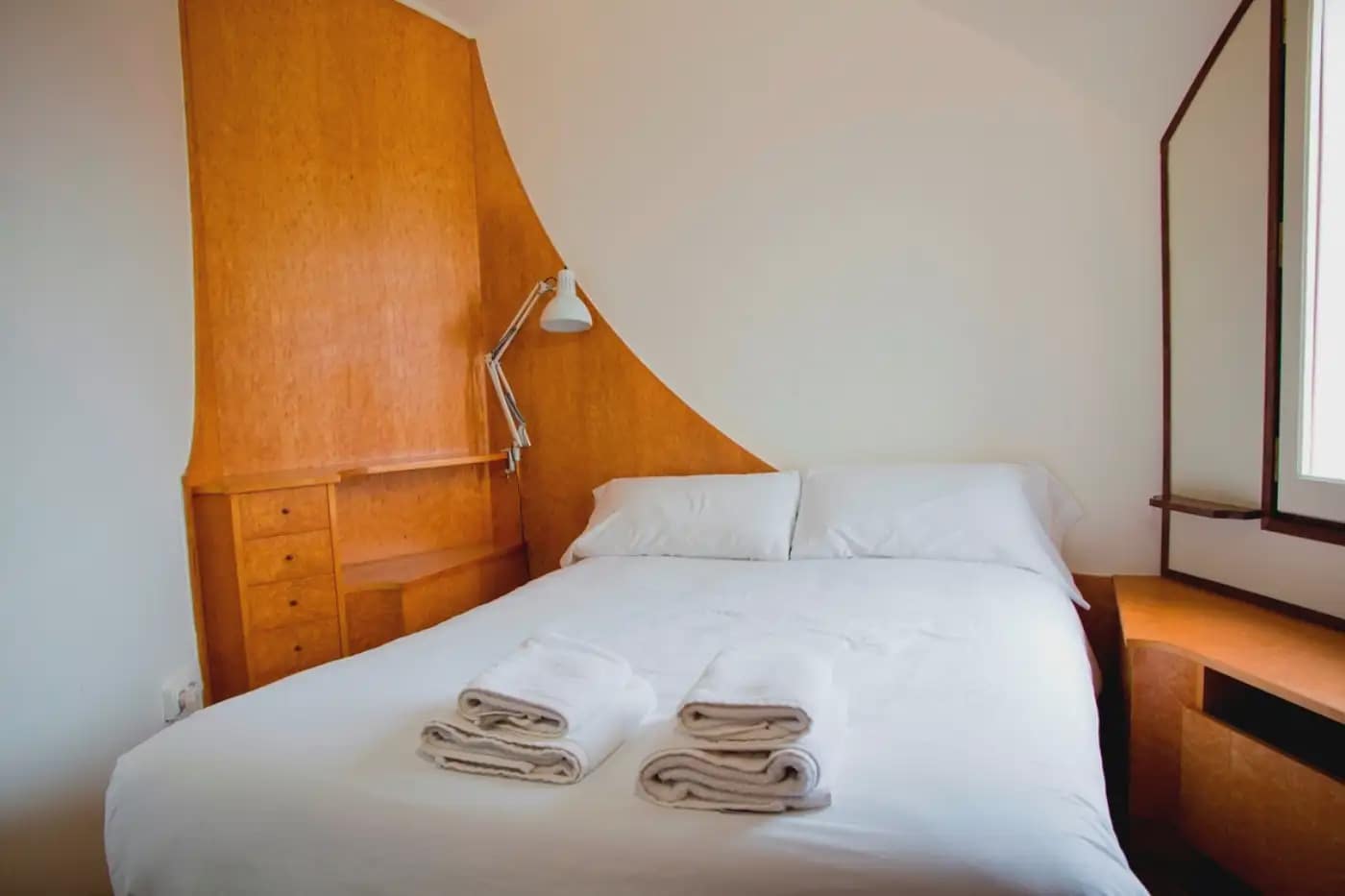 9 soverom Villa til salgs i Riudecanyes med svømmebasseng garasje - € 800 000 (Ref: 9801403)