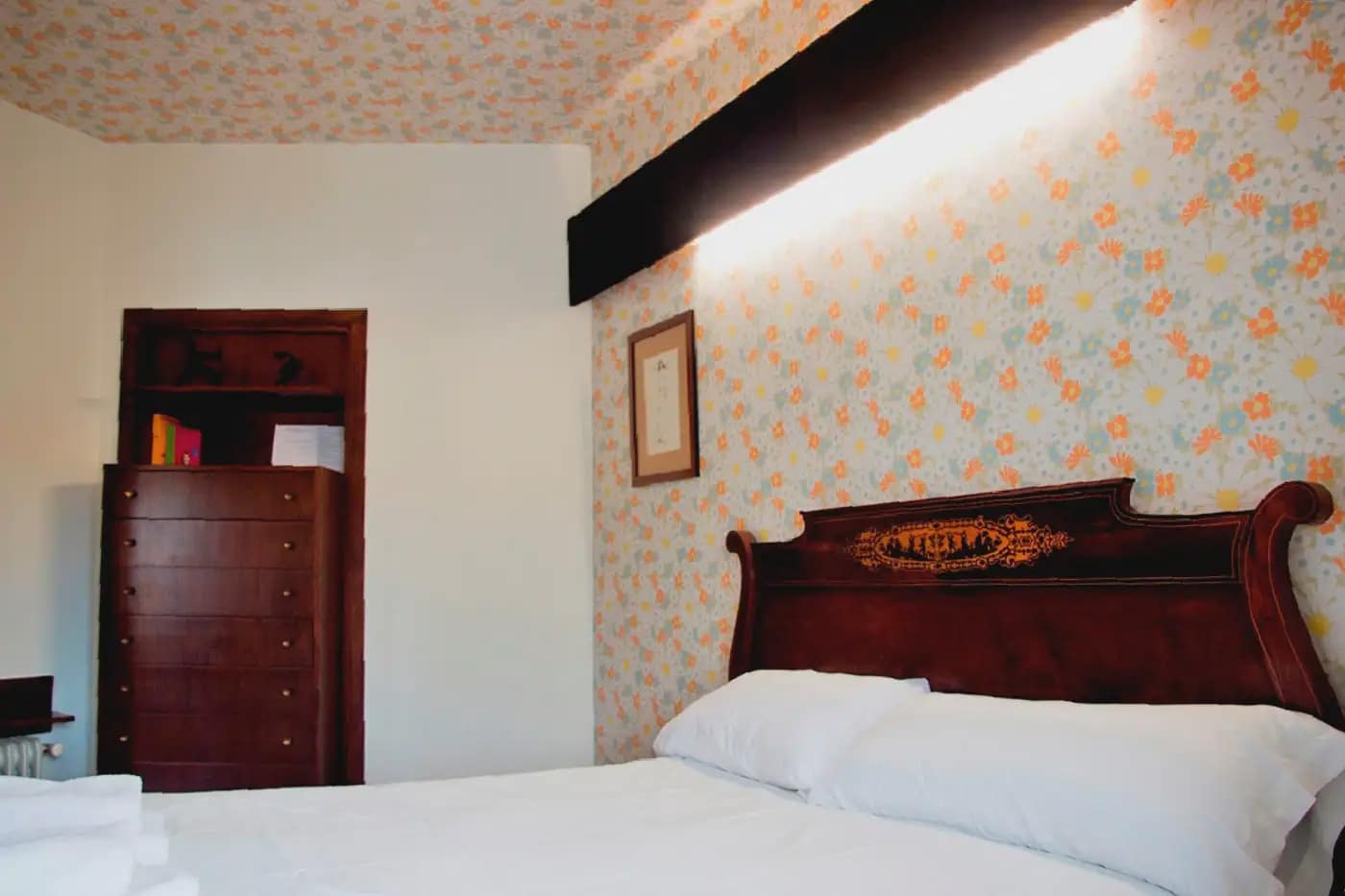 9 soverom Villa til salgs i Riudecanyes med svømmebasseng garasje - € 800 000 (Ref: 9801403)