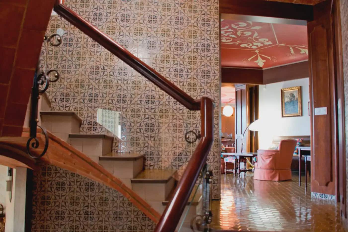 9 soverom Villa til salgs i Riudecanyes med svømmebasseng garasje - € 800 000 (Ref: 9801403)