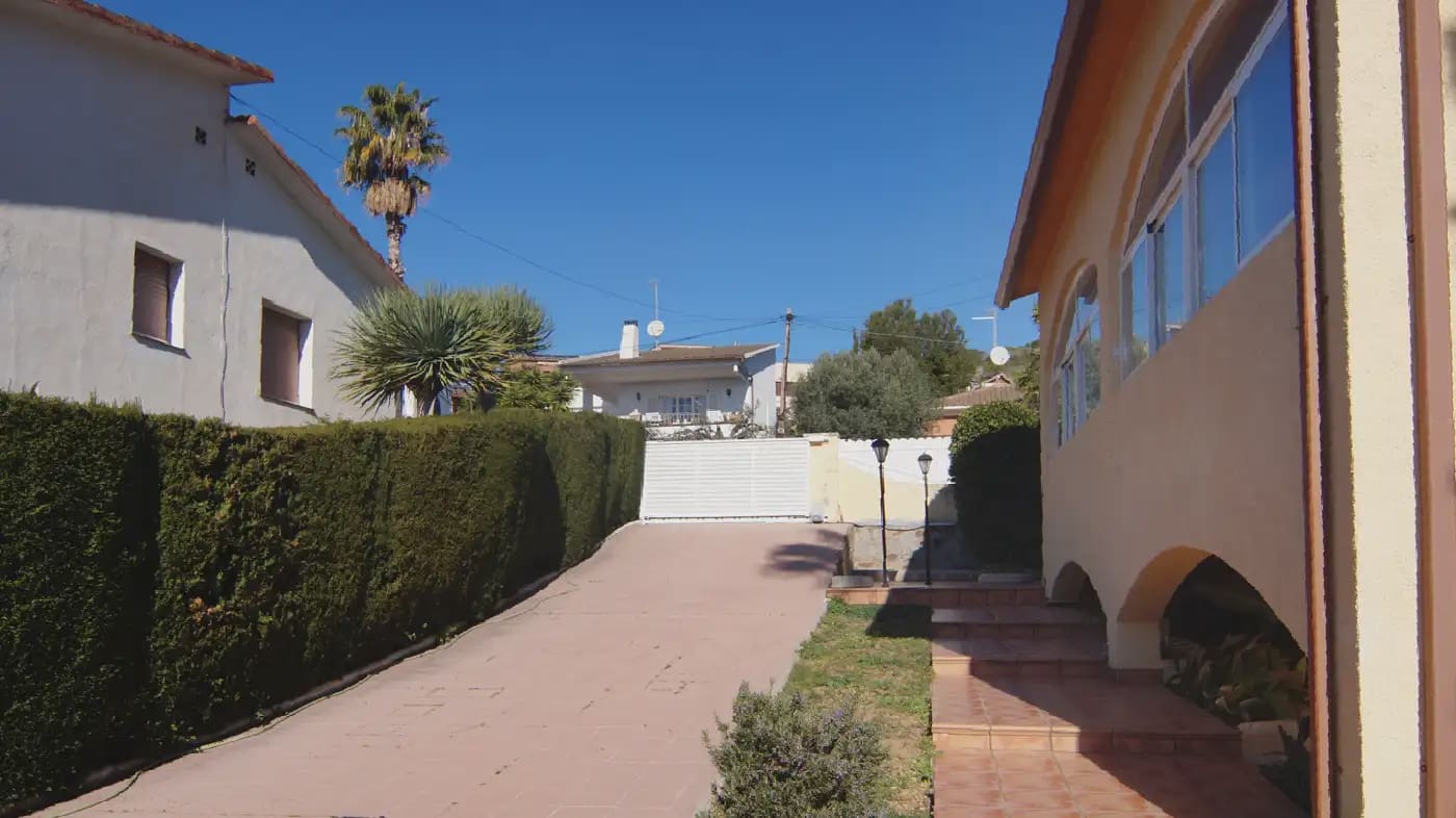 5 camera da letto Villa in vendita in Roda de Bara - 695.000 € (Rif: 9801404)