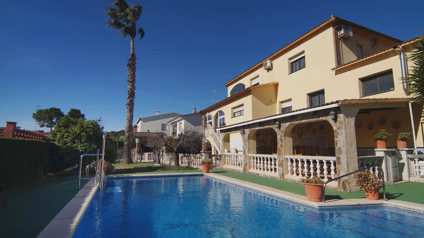 5 camera da letto Villa in vendita in Roda de Bara - 695.000 € (Rif: 9801404)