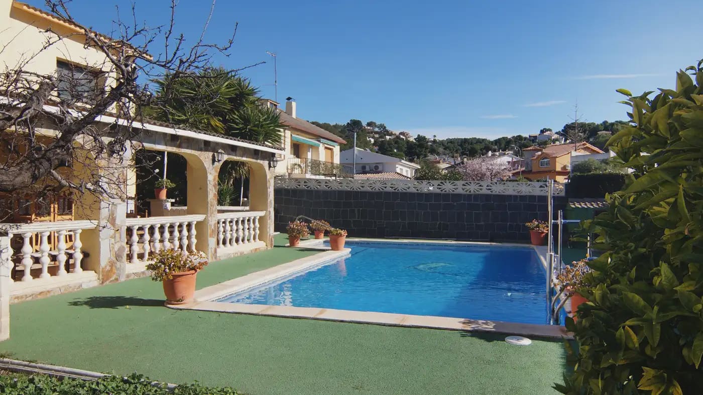 5 camera da letto Villa in vendita in Roda de Bara - 695.000 € (Rif: 9801404)