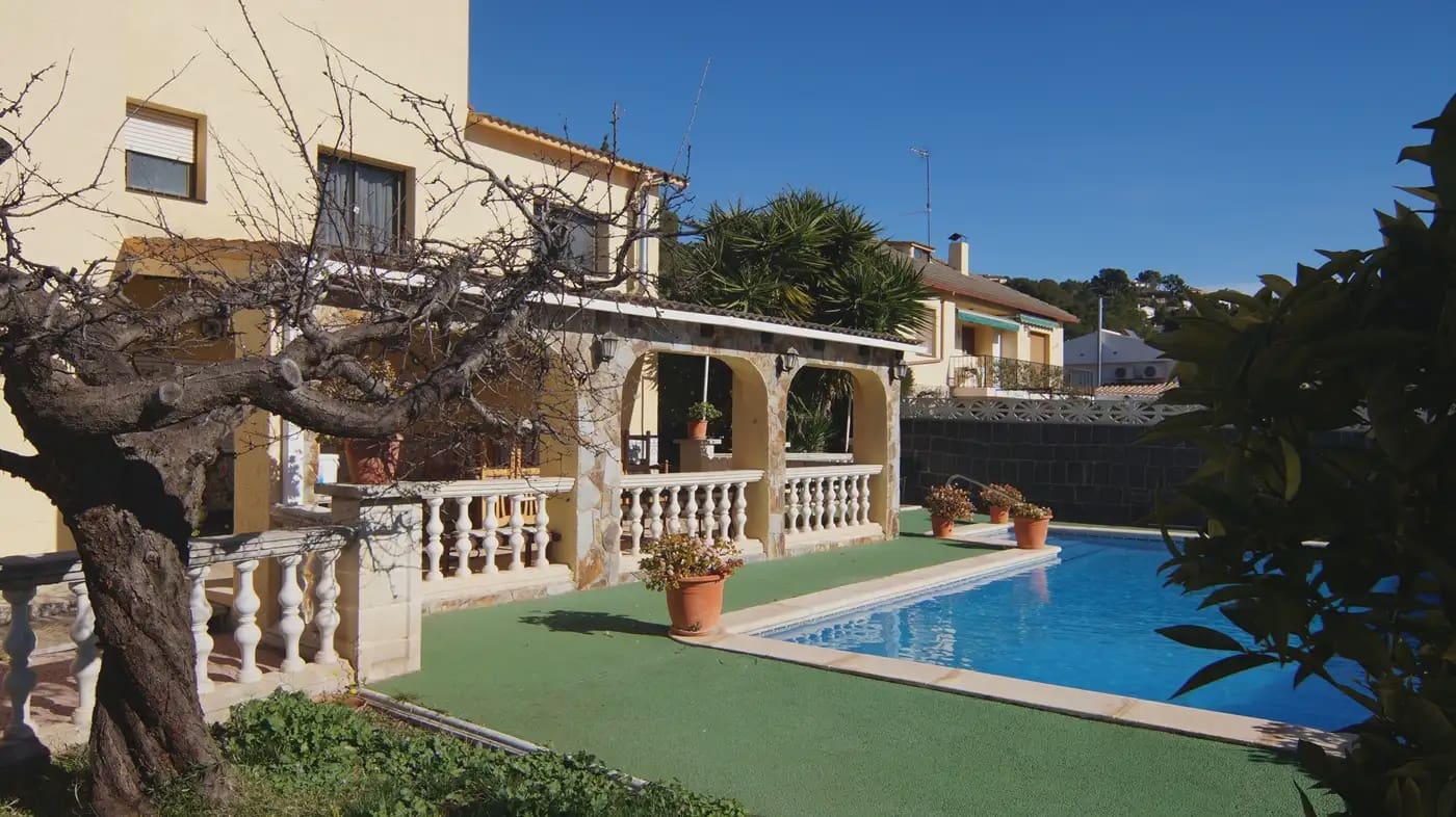 5 camera da letto Villa in vendita in Roda de Bara - 695.000 € (Rif: 9801404)