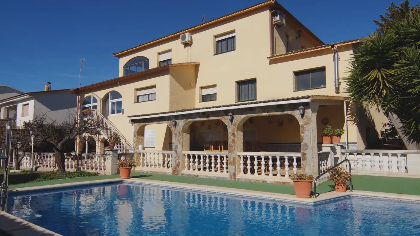 5 camera da letto Villa in vendita in Roda de Bara - 695.000 € (Rif: 9801404)