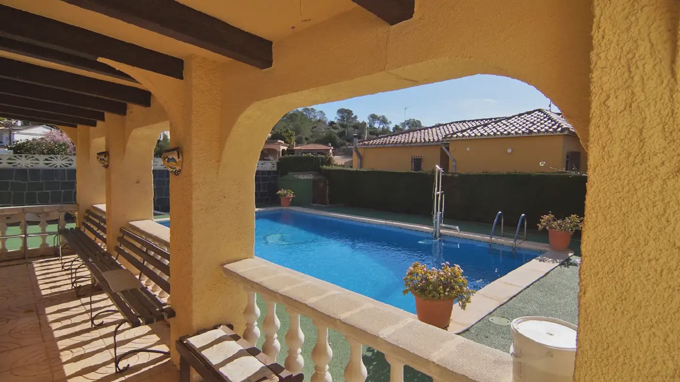 5 camera da letto Villa in vendita in Roda de Bara - 695.000 € (Rif: 9801404)