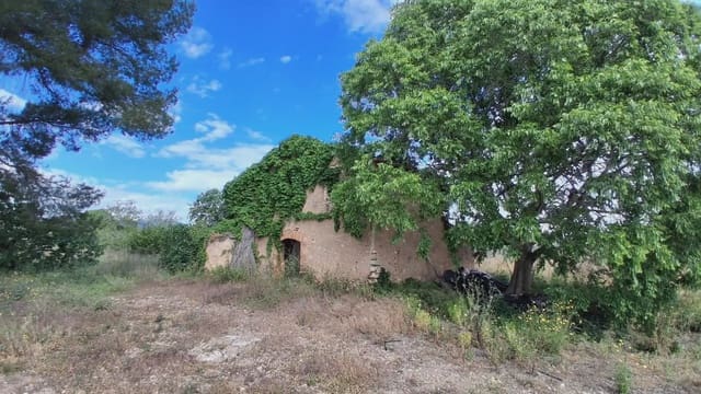 Finca/Country House for sale in El Milà - € 160,000 (Ref: 9885301)
