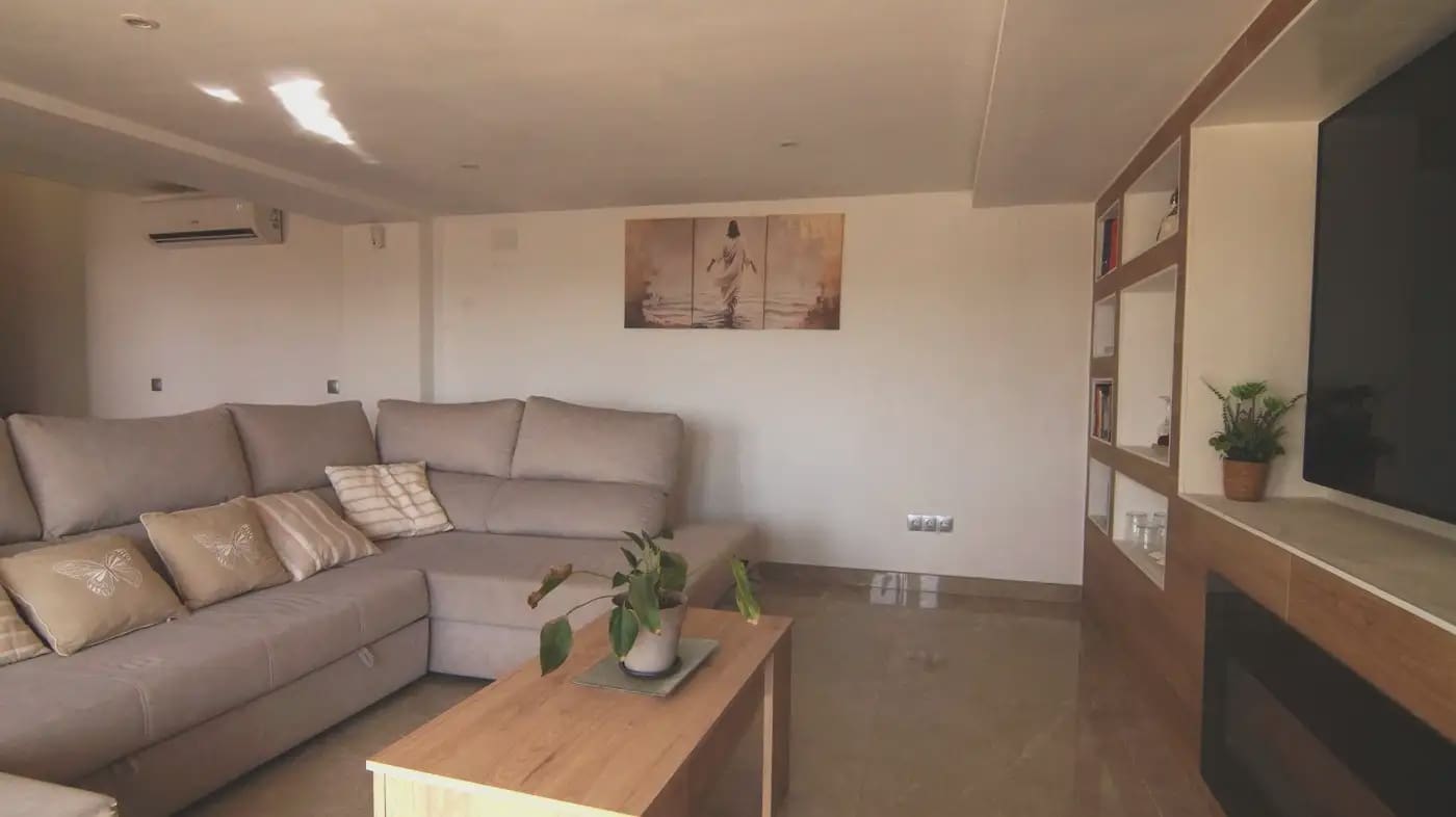 3 bedroom Finca/Country House for sale in Alcover - € 385,000 (Ref: 9946760)