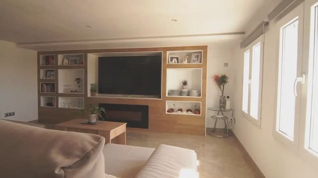 3 bedroom Finca/Country House for sale in Alcover - € 320,000 (Ref: 9946760)