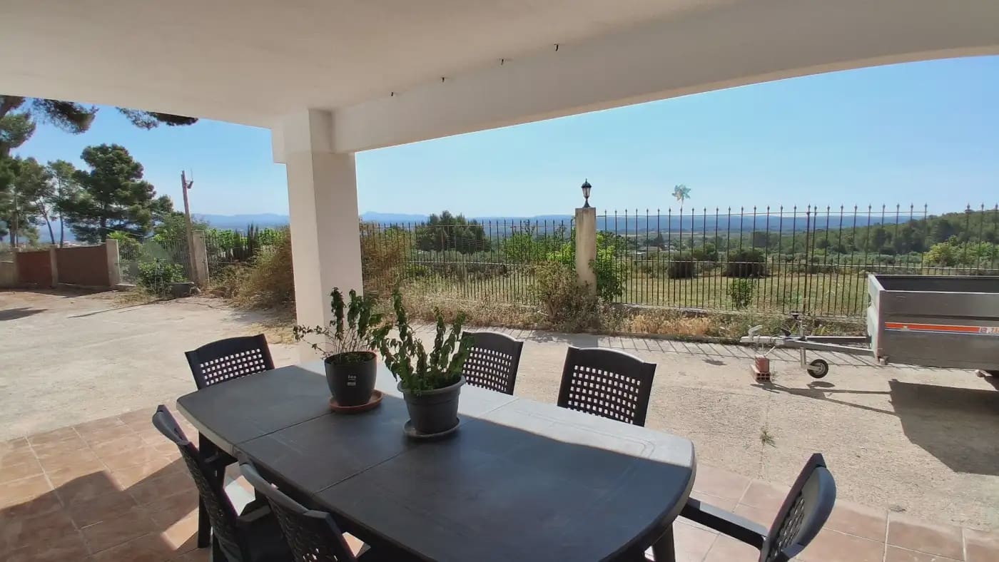 3 bedroom Finca/Country House for sale in Alcover - € 385,000 (Ref: 9946760)