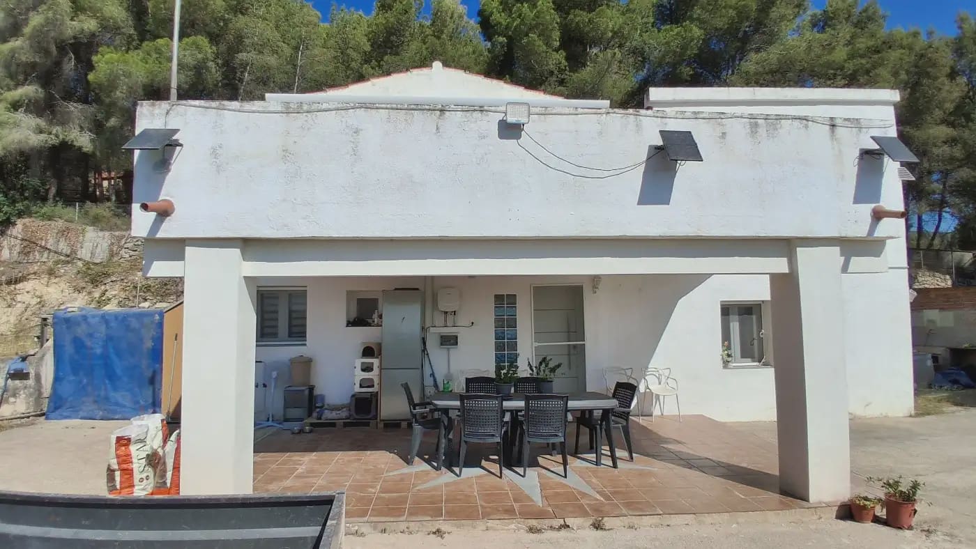 3 bedroom Finca/Country House for sale in Alcover - € 385,000 (Ref: 9946760)