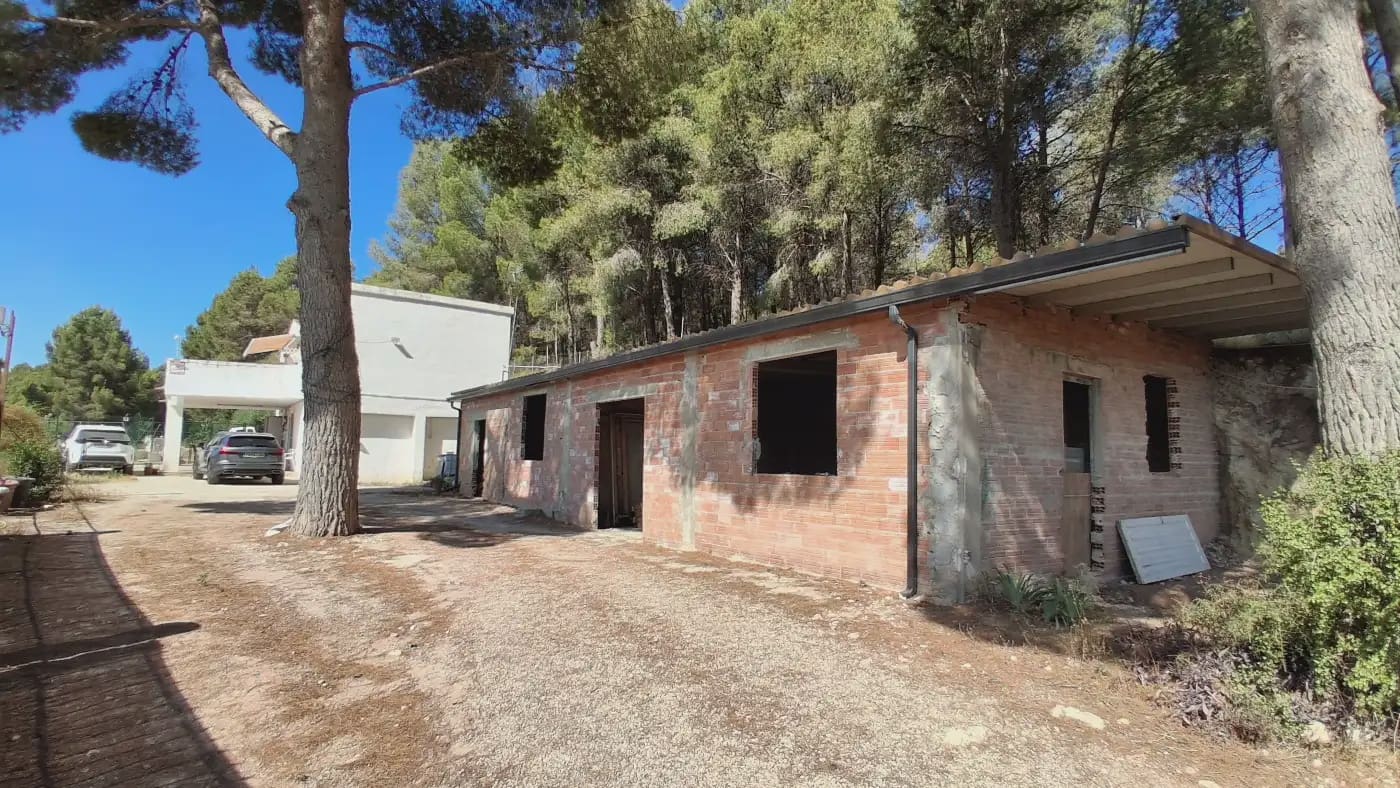 3 bedroom Finca/Country House for sale in Alcover - € 385,000 (Ref: 9946760)