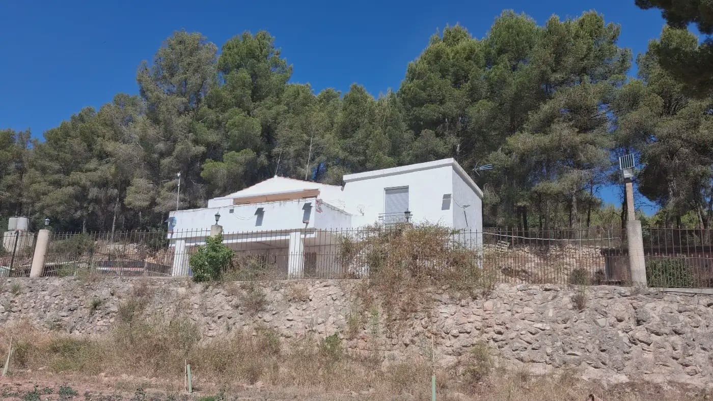 3 bedroom Finca/Country House for sale in Alcover - € 385,000 (Ref: 9946760)