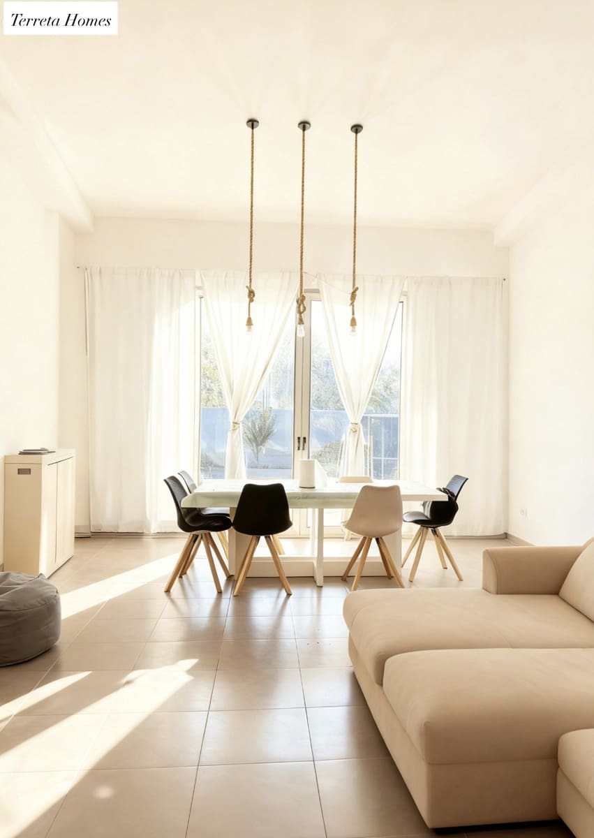 3 makuuhuone Omakotitalo myytävänä paikassa Turis mukana uima-altaan 
autotalli - 350 000 € (Ref: 9685774)