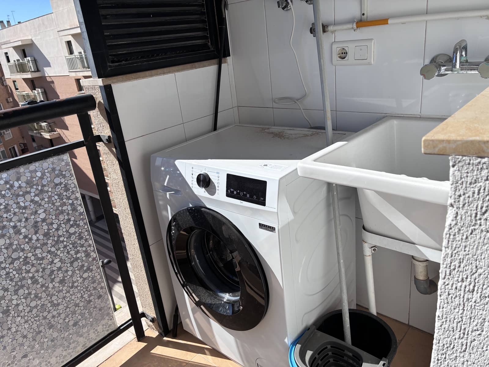 2 bedroom Flat for rent in Torrent - € 1,100 (Ref: 9705119)