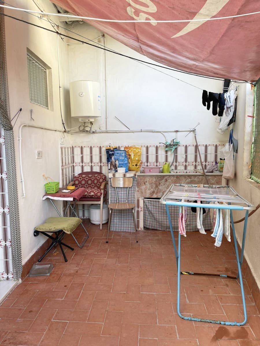 4 slaapkamer Flat te koop in Masalaves - € 120.000 (Ref: 9705120)