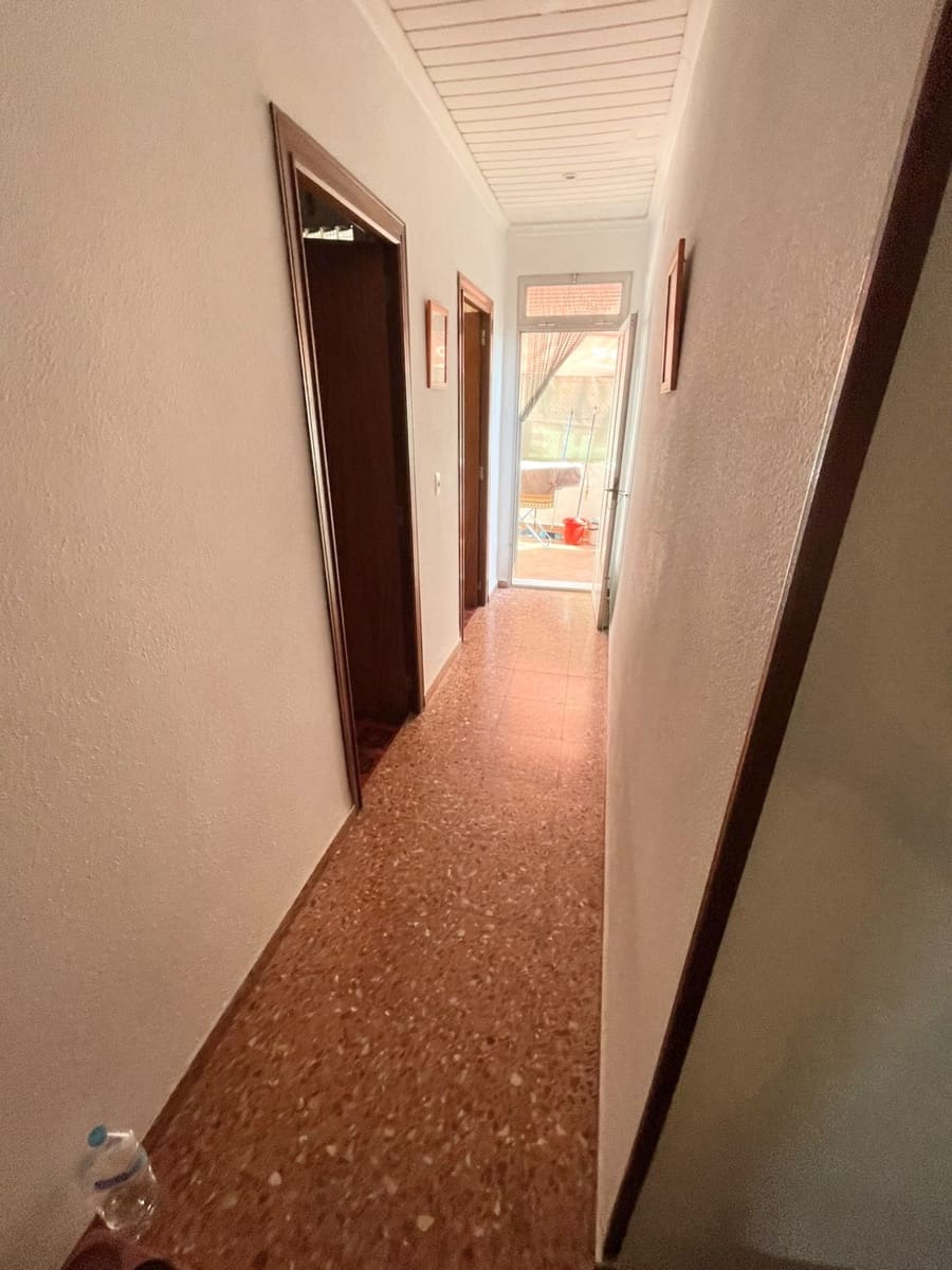 4 slaapkamer Flat te koop in Masalaves - € 120.000 (Ref: 9705120)