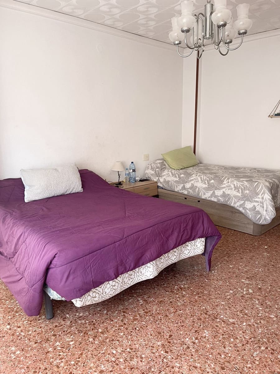 4 slaapkamer Flat te koop in Masalaves - € 120.000 (Ref: 9705120)