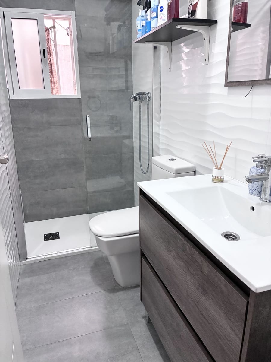 4 Zimmer Apartment zu verkaufen in Valencia Stadt - 250.000 € (Ref: 9739228)