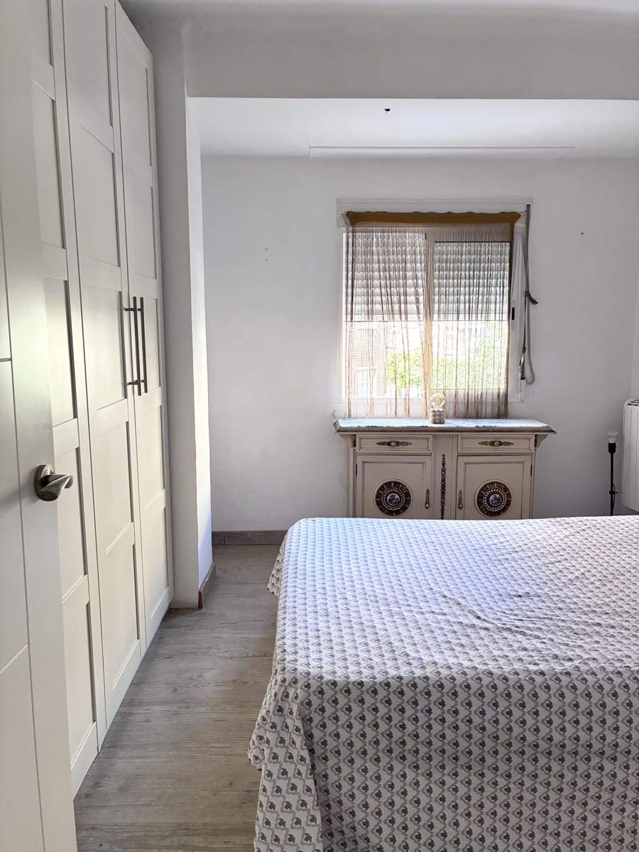 4 Zimmer Apartment zu verkaufen in Valencia Stadt - 250.000 € (Ref: 9739228)