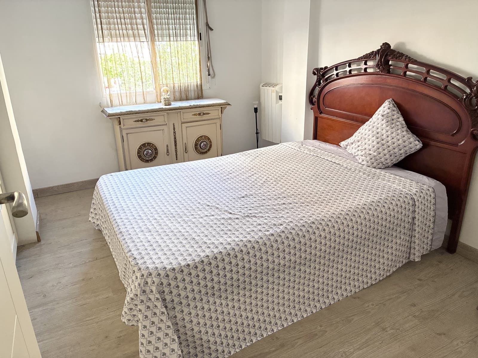 4 Zimmer Apartment zu verkaufen in Valencia Stadt - 250.000 € (Ref: 9739228)