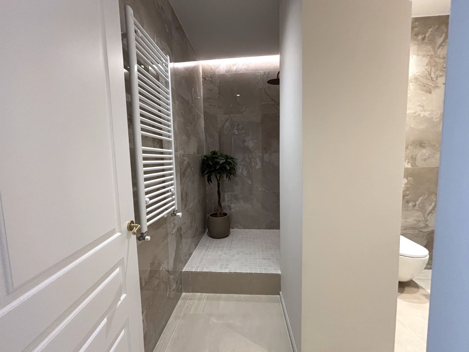 3 bedroom Flat for sale in Valencia city - € 950,000 (Ref: 9824582)