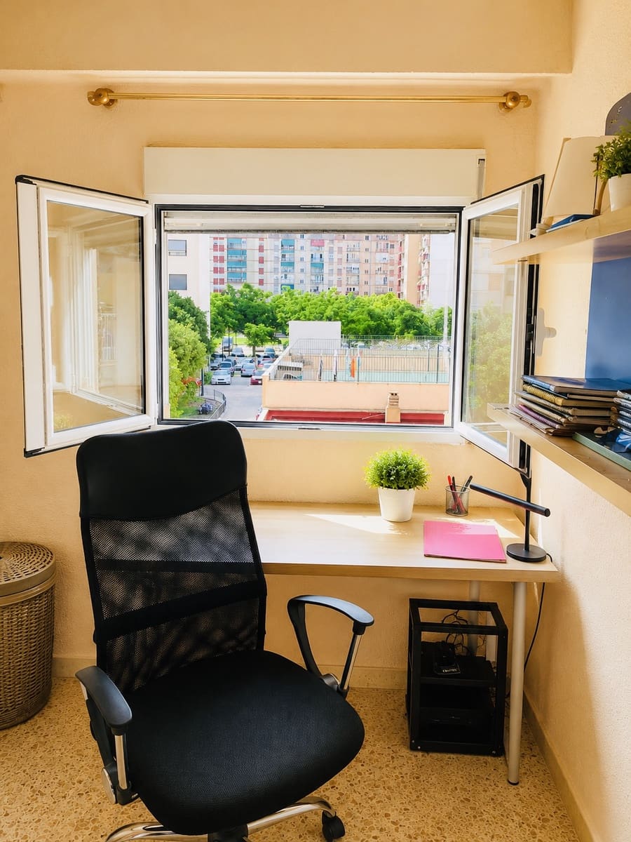 4 soveværelse Lejlighed til salg i Valencia by - € 330.000 (Ref: 9889058)
