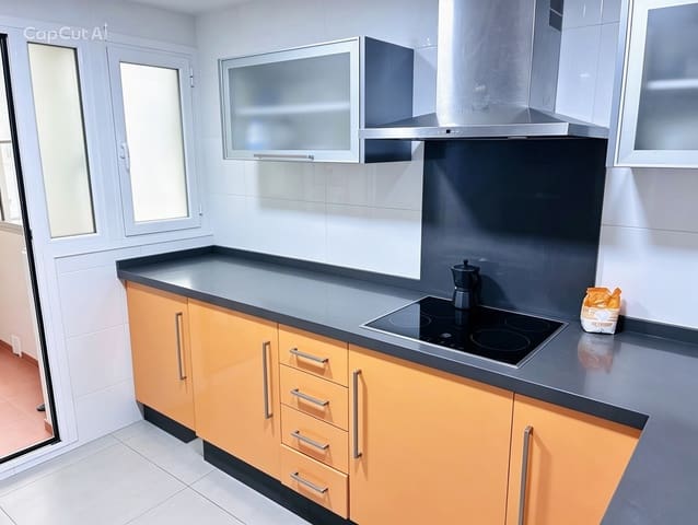 4 slaapkamer Flat te koop in Safranar, Valencia stad - € 330.000 (Ref: 9889058)