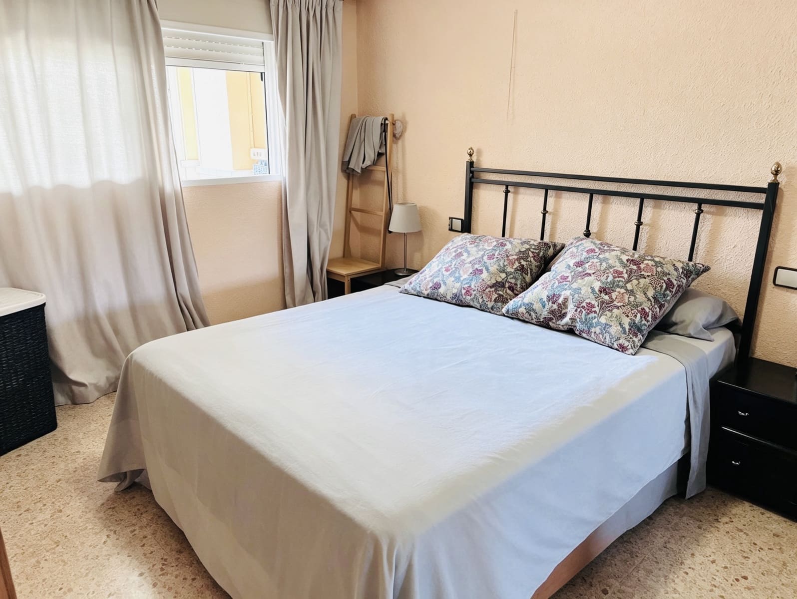 4 soveværelse Lejlighed til salg i Valencia by - € 330.000 (Ref: 9889058)