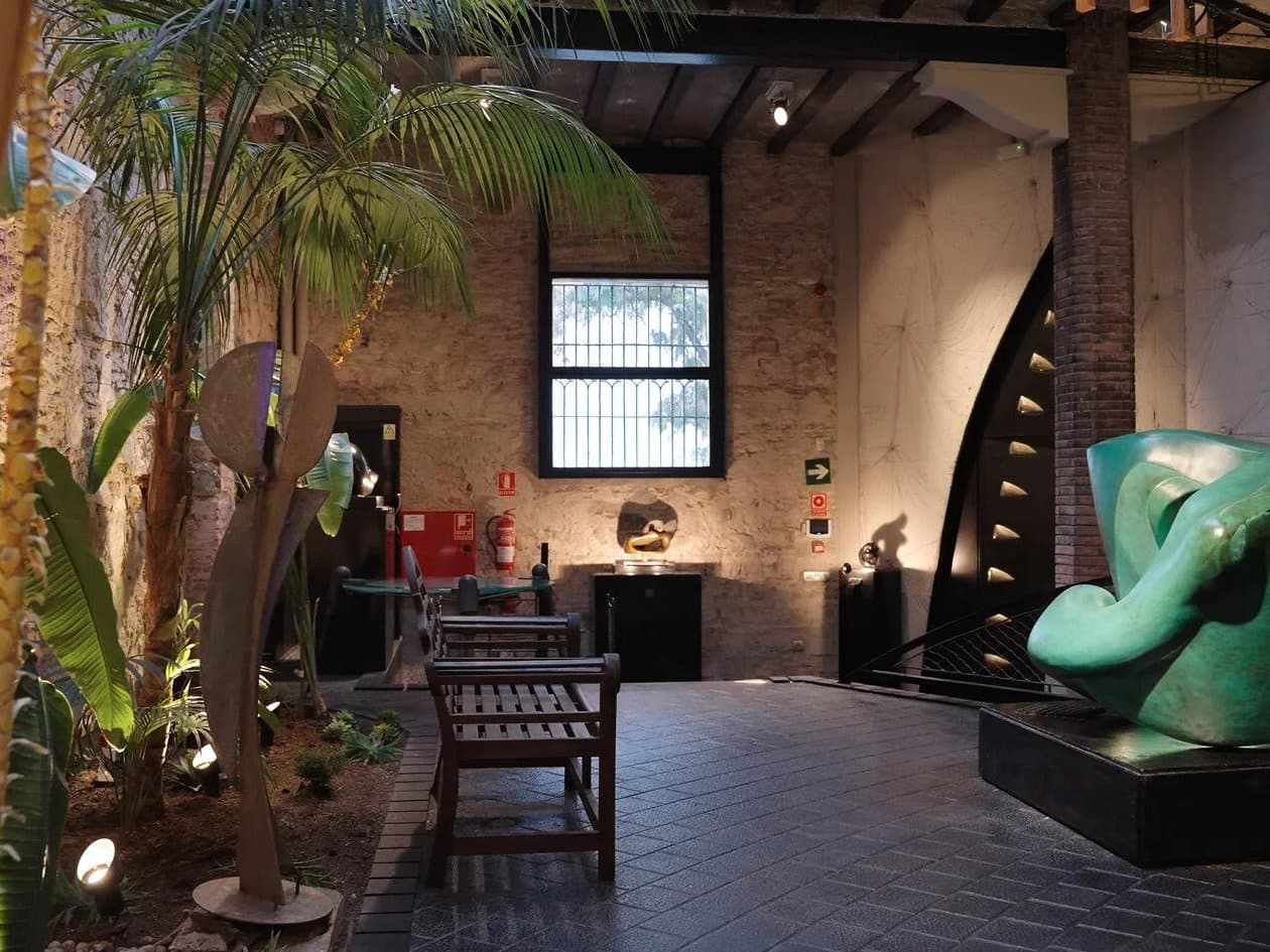 5 makuuhuone Toimisto myytävänä paikassa Barcelona kaupunki mukana uima-altaan 
autotalli - 7 000 000 € (Ref: 9629247)