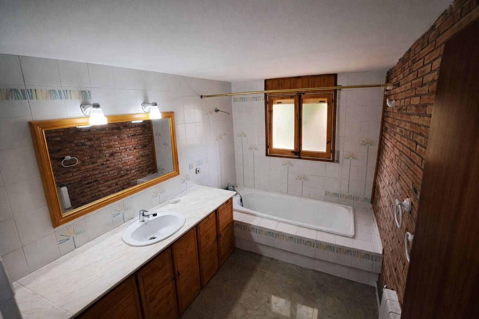 5 Zimmer Villa zu verkaufen in Santa Cristina d'Aro mit Garage - 460.000 € (Ref: 9632773)