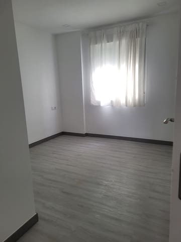 3 soveværelse Lejlighed til salg i Centro ciudad, Fuengirola - € 345.000 (Ref: 9609961)