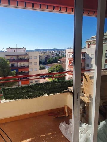 3 soveværelse Lejlighed til salg i Centro ciudad, Fuengirola - € 345.000 (Ref: 9609961)