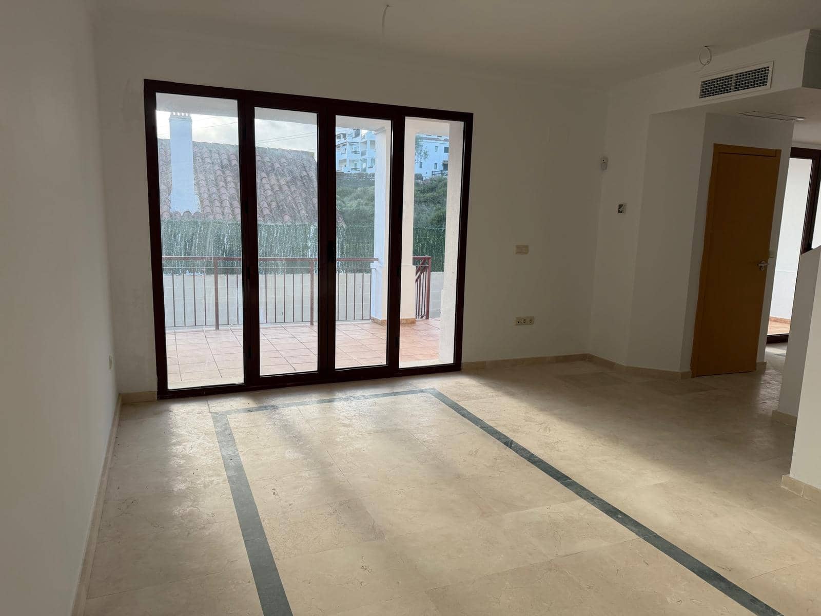 3 bedroom Terraced Villa for sale in Casares - € 511,000 (Ref: 9679082)