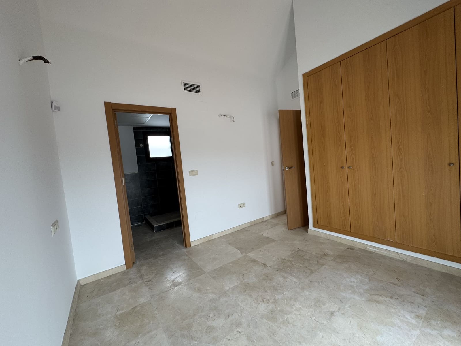 3 bedroom Terraced Villa for sale in Casares - € 511,000 (Ref: 9679082)