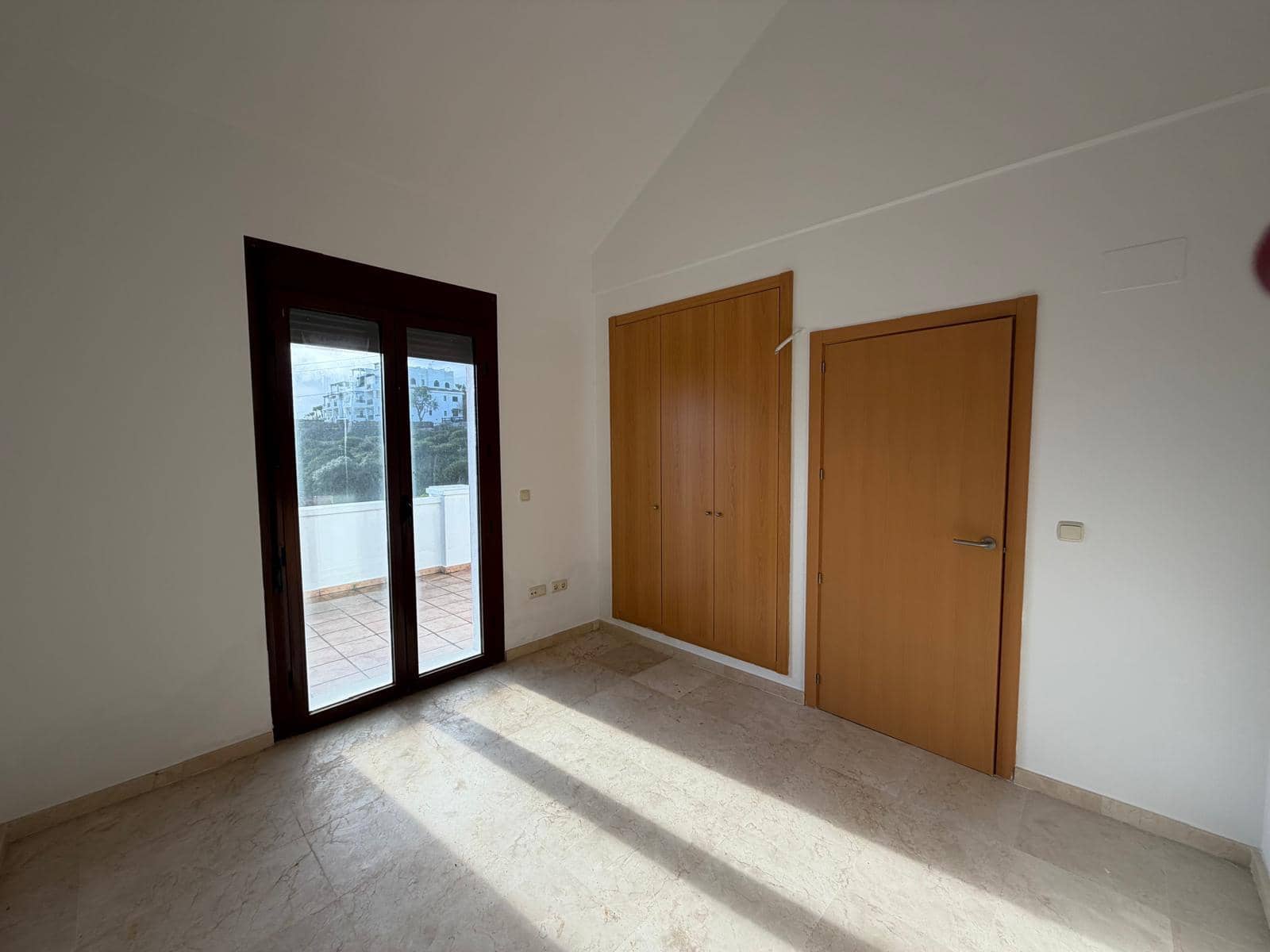 3 makuuhuone Rivitalo myytävänä paikassa Casares - 340 000 € (Ref: 9683900)