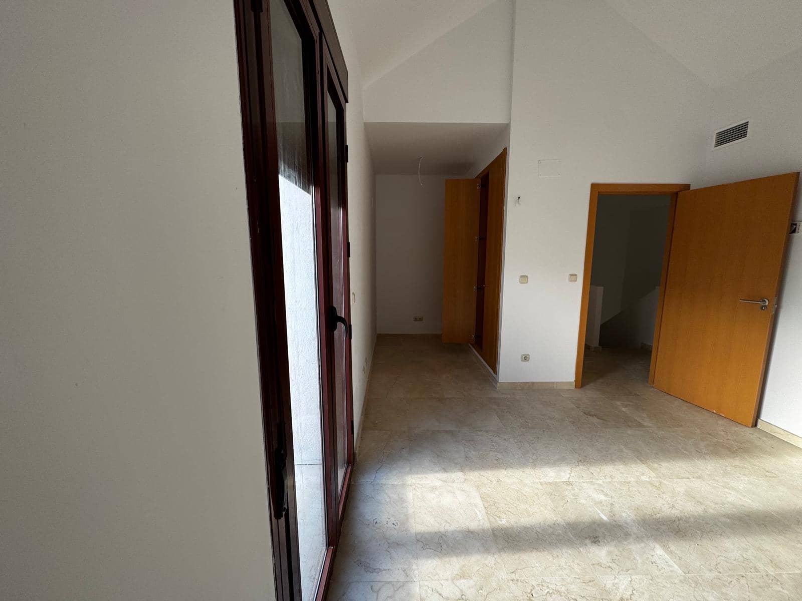 3 makuuhuone Rivitalo myytävänä paikassa Casares - 340 000 € (Ref: 9683900)