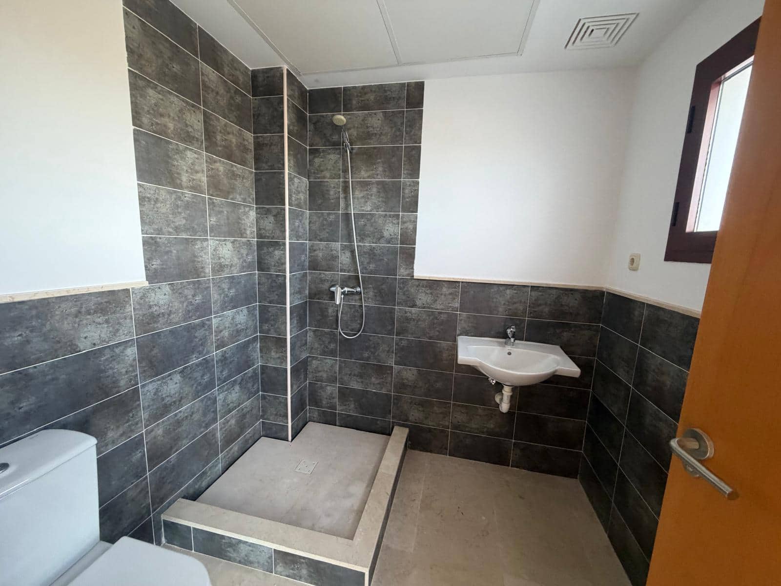 2 makuuhuone Rivitalo myytävänä paikassa Casares - 370 000 € (Ref: 9685669)