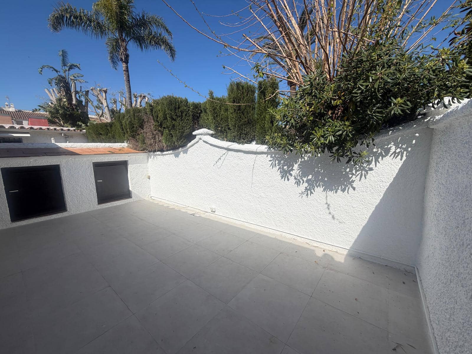 2 chambre Villa/Maison Mitoyenne à vendre à San Pedro de Alcantara avec piscine - 490 000 € (Ref: 9795664)