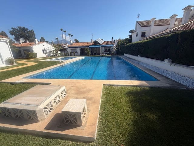 2 soverom Rekkehus til salgs i San Pedro de Alcántara Pueblo, Marbella med svømmebasseng - € 490 000 (Ref: 9795664)