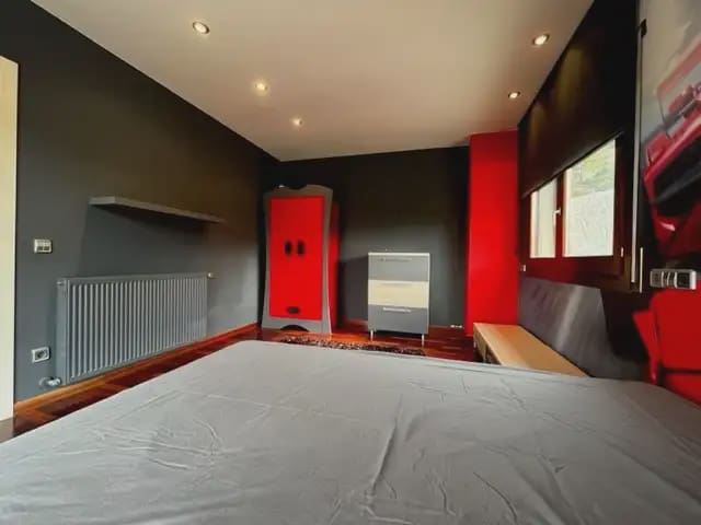 4 slaapkamer Villa te koop in Bescano met garage - € 1.090.000 (Ref: 9849992)