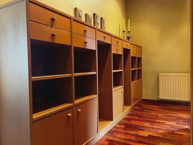 4 slaapkamer Villa te koop in Bescano met garage - € 1.090.000 (Ref: 9849992)